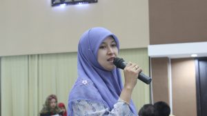 Sambutan dari Bu Dr. Eng. Anik Nur Handayani, S.T., M.T. selaku dosen Jurusan Teknik Elektro UM