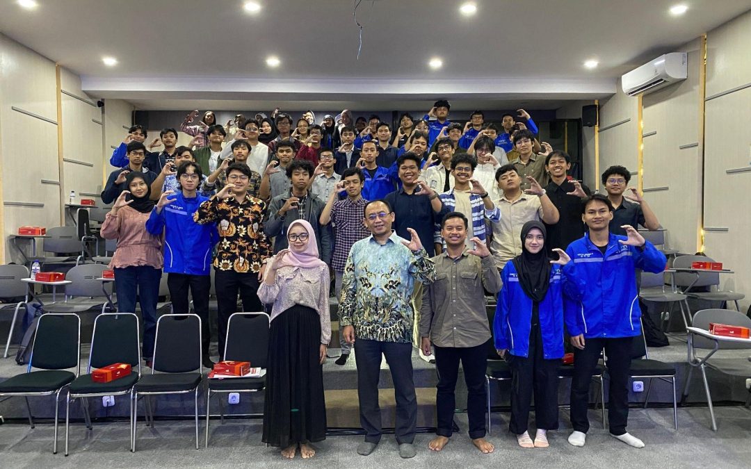 Kuliah Tamu “Integrasi Smart City dan Green Energy: Menuju Kota Masa Depan yang Berkelanjutan”